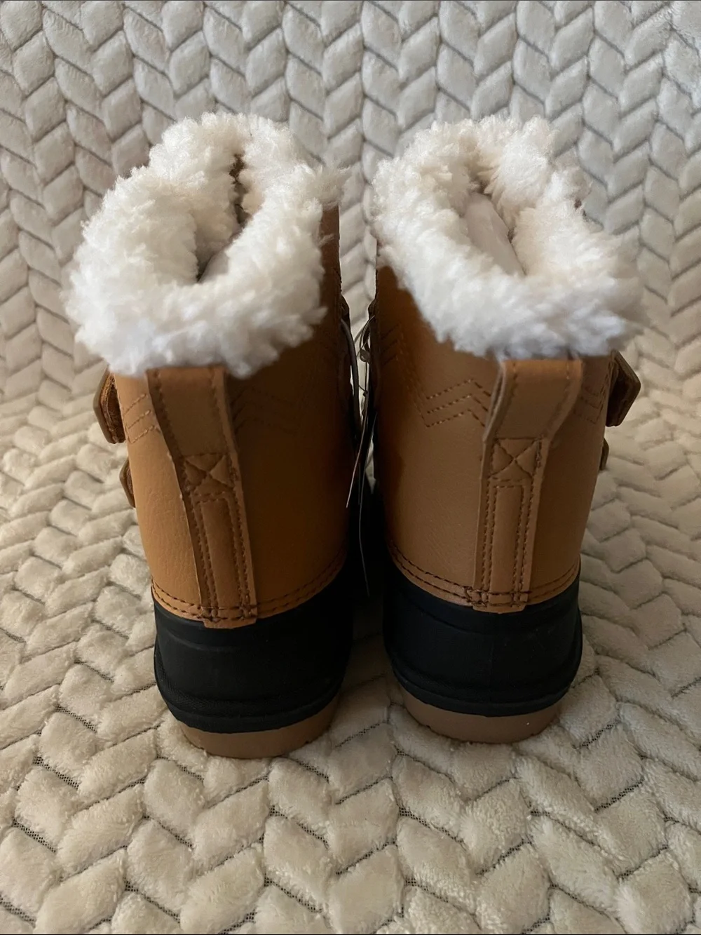 Cat & Jack Tan and Black Kids Rain & Snow Boots with White Faux Fur